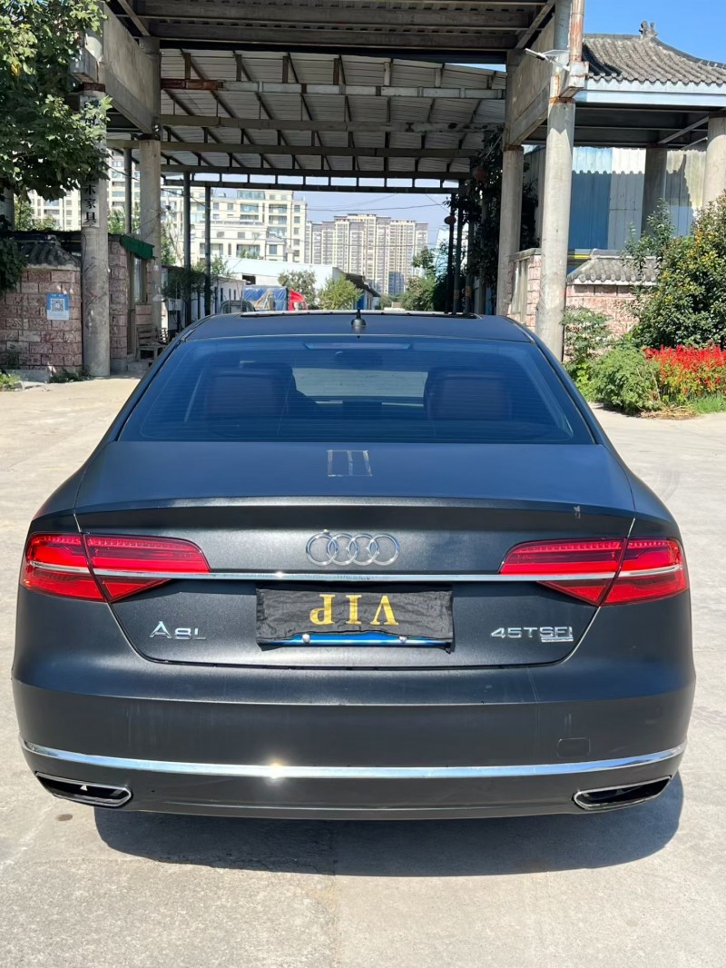 徐州15年奥迪A8L9