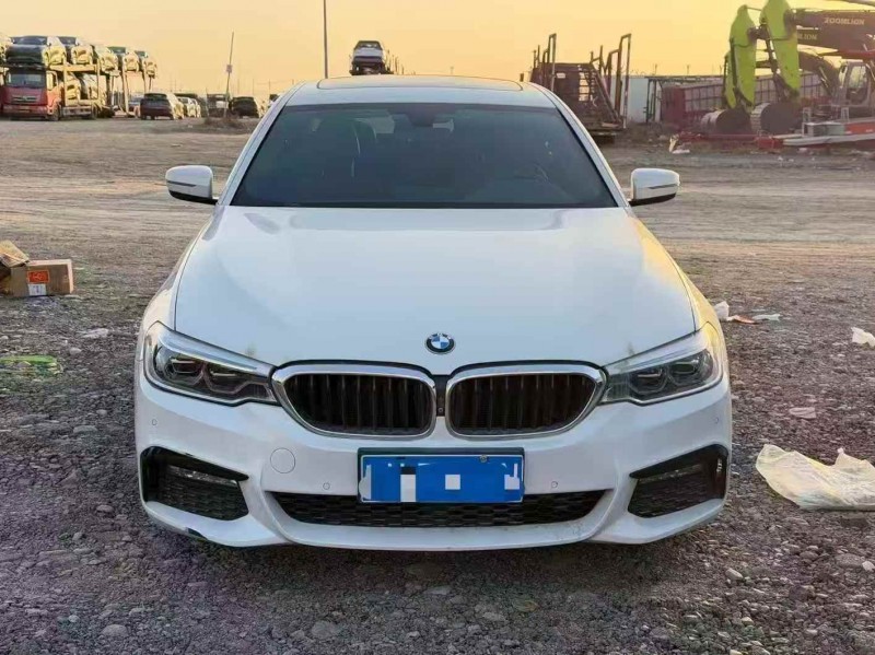 乌鲁木齐18年宝马5系1