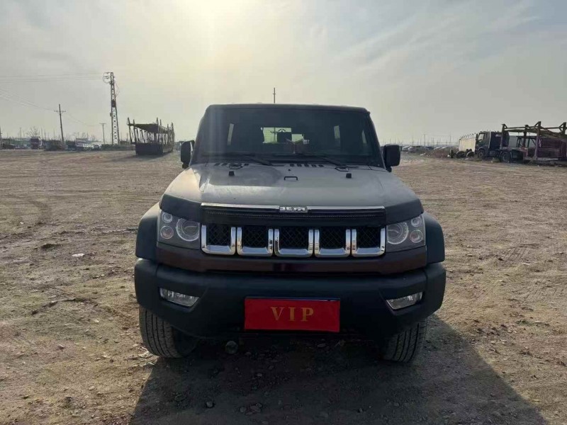 乌鲁木齐18年北京BJ401