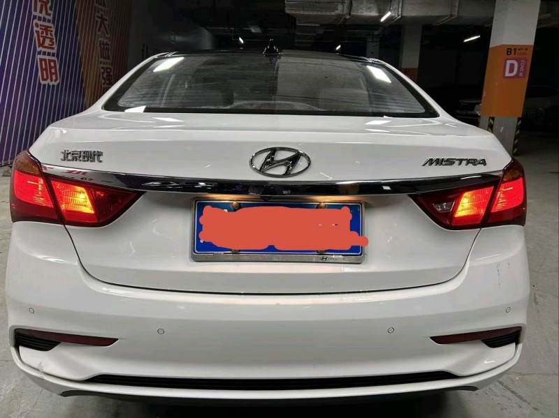 成都19年现代名图2