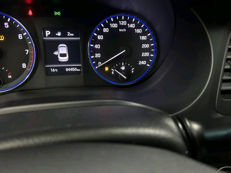 成都19年现代名图4