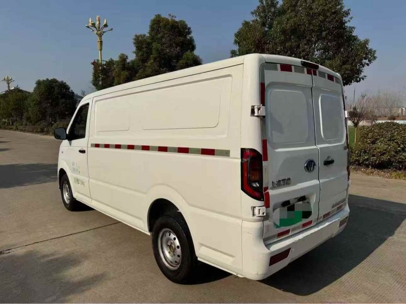 常州23年万象汽车T018