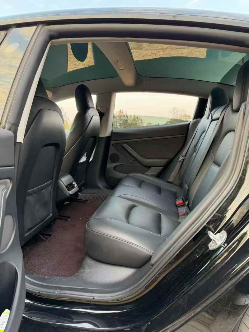 嘉兴24年特斯拉MODEL 35