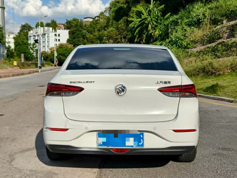 三明21年别克英朗9