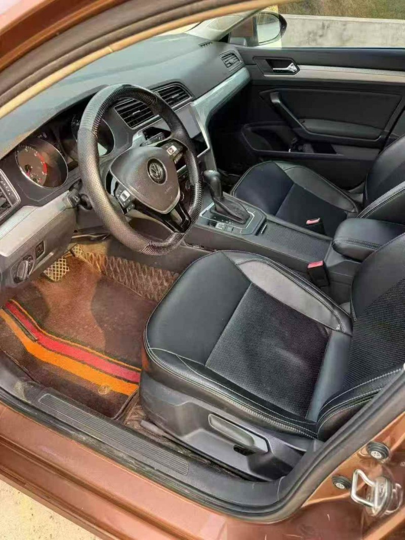 枣庄15年大众凌渡6