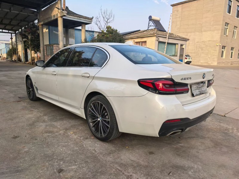 徐州21年宝马5系8