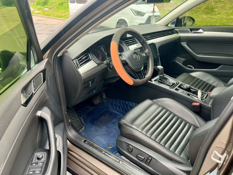 三明17年大众迈腾5