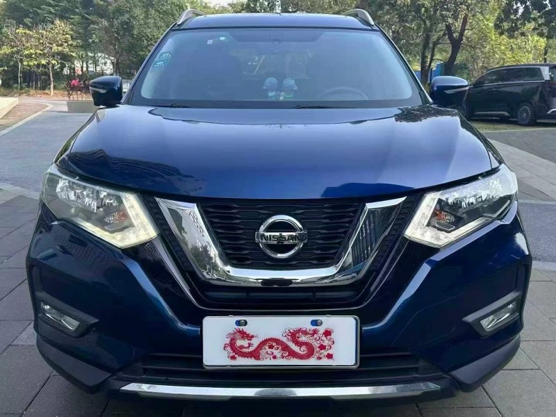 佛山18年日产奇骏1