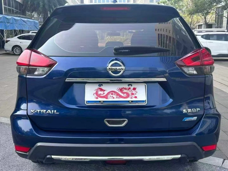 佛山18年日产奇骏9