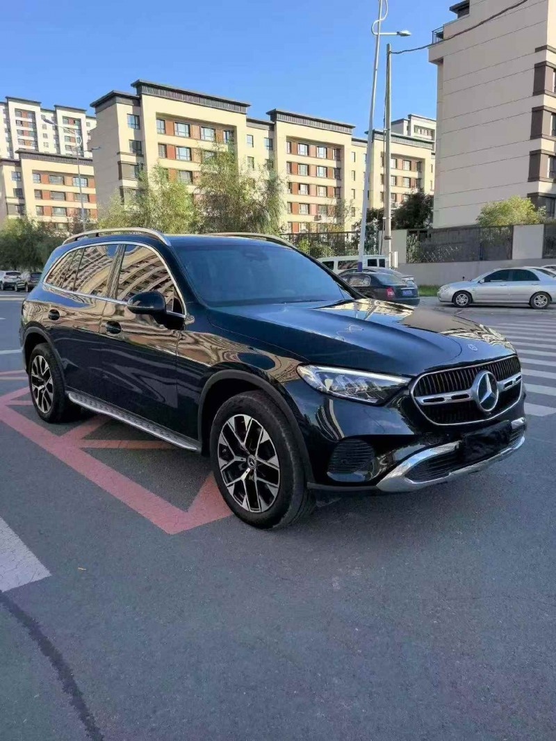 张家口23年奔驰GLC3