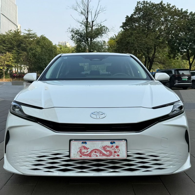佛山25年丰田凯美瑞1