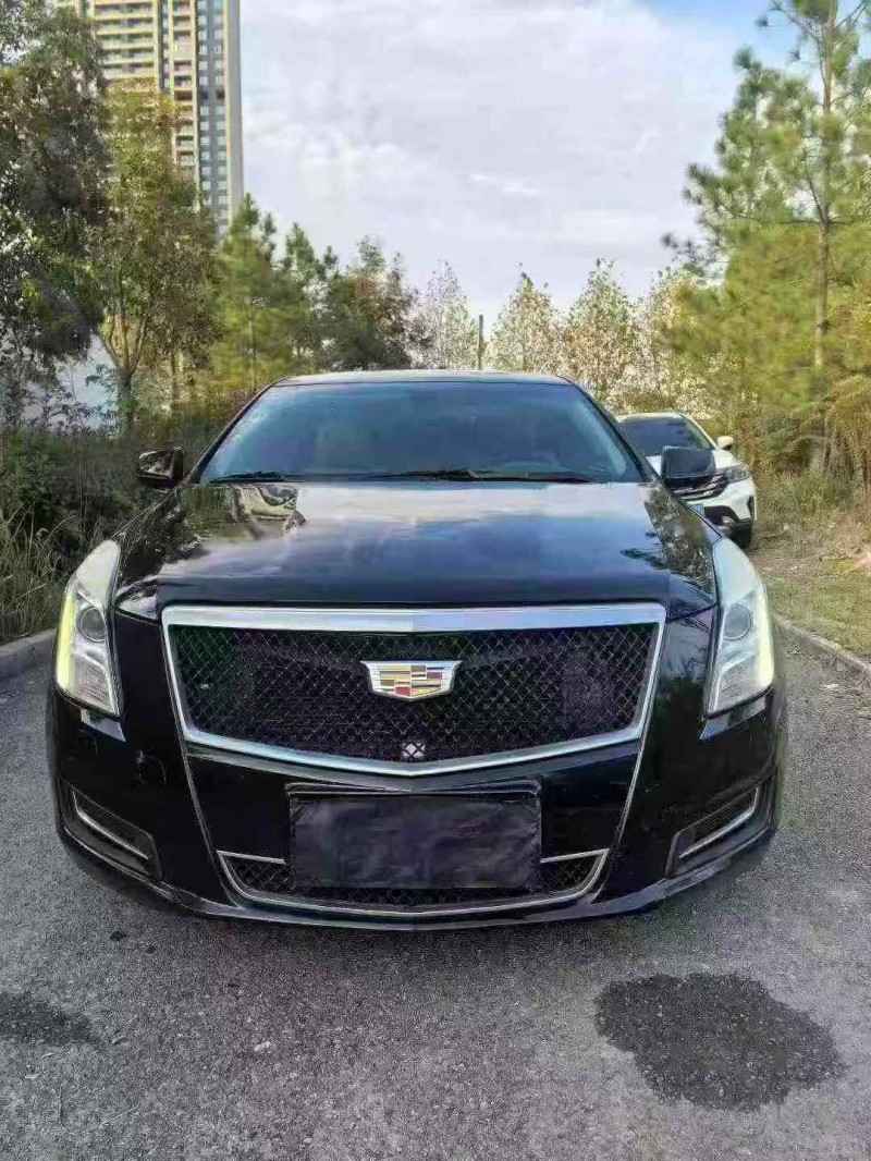荆州15年凯迪拉克XTS1