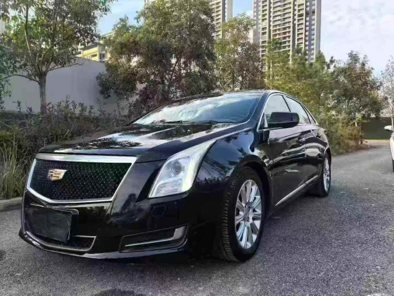 荆州15年凯迪拉克XTS2