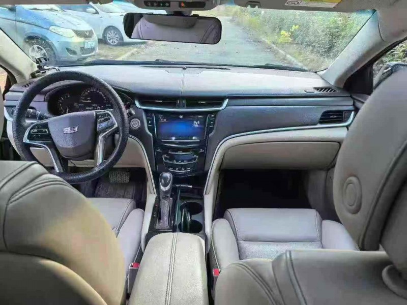 荆州15年凯迪拉克XTS4