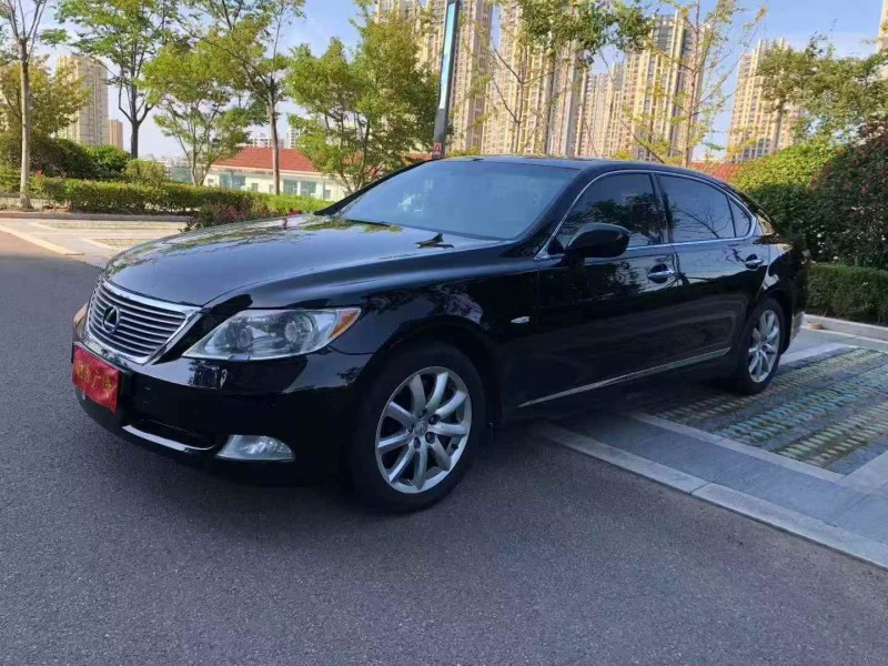 济宁09年雷克萨斯LS3