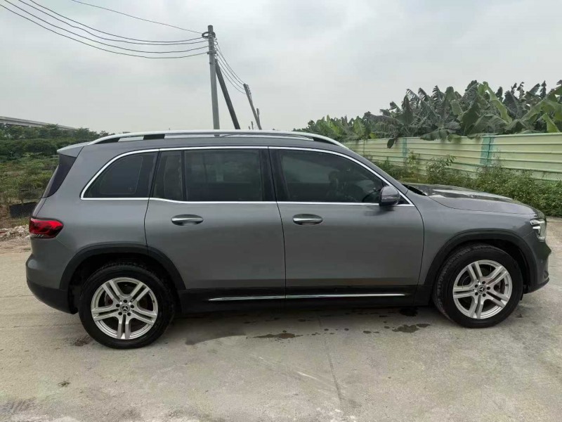 中山20年奔驰GLB3