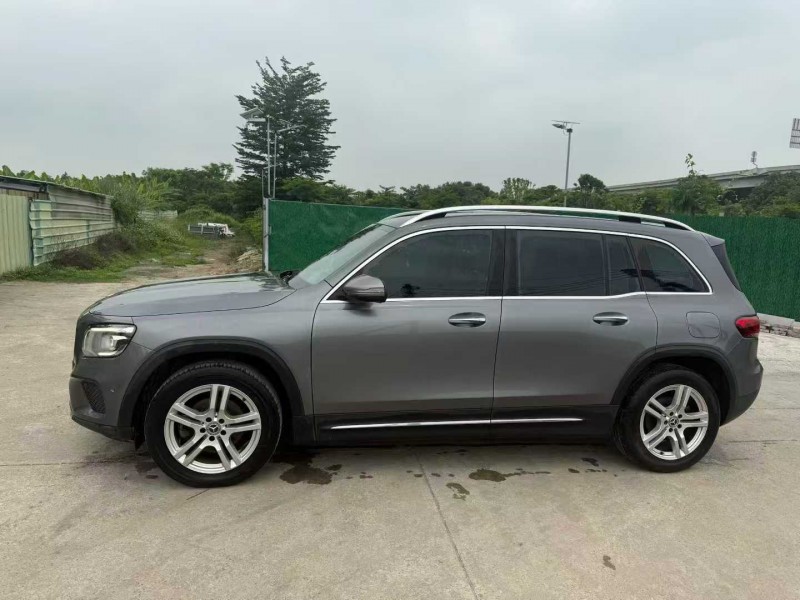 中山20年奔驰GLB5