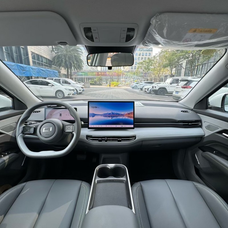 佛山25年奔腾悦意5