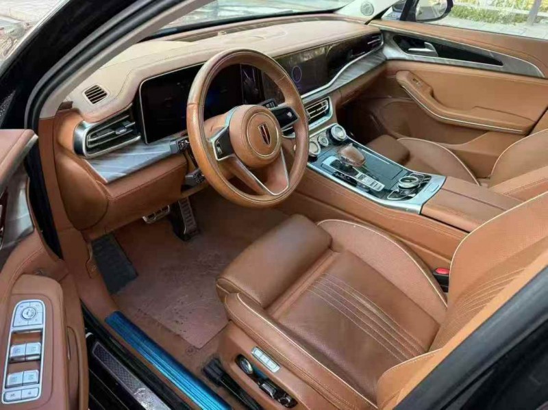 深圳22年红旗H94