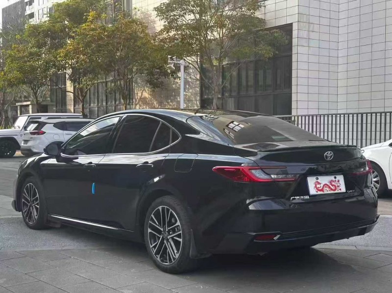 佛山25年丰田凯美瑞7