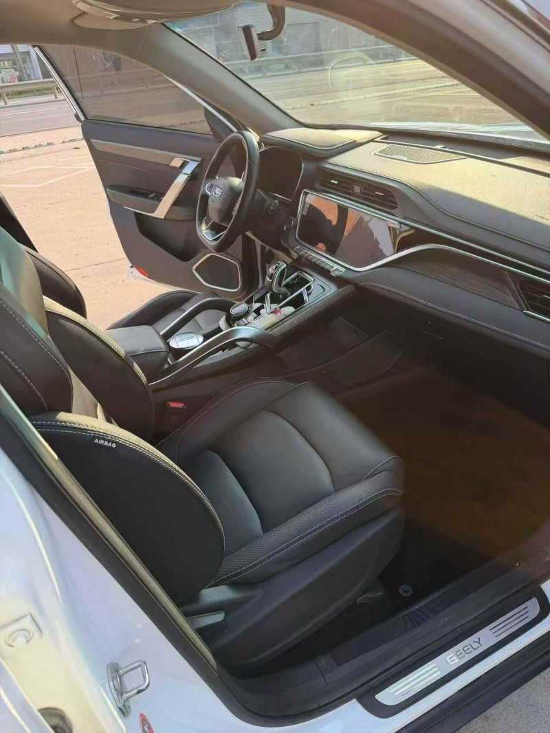 南通20年吉利博越4