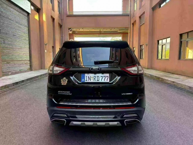 重庆15年福特锐界9