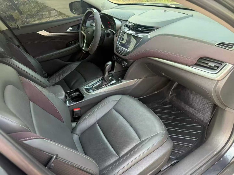 中山18年雪佛兰迈锐宝9