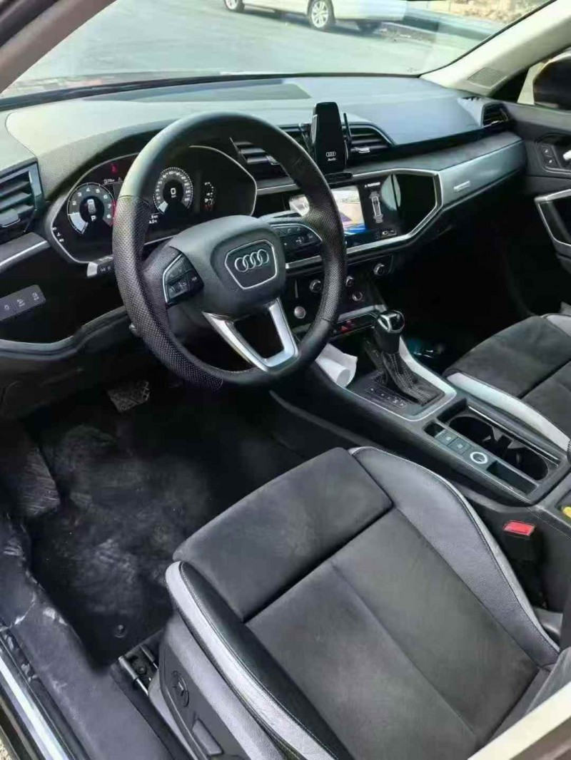 邯郸22年奥迪Q36