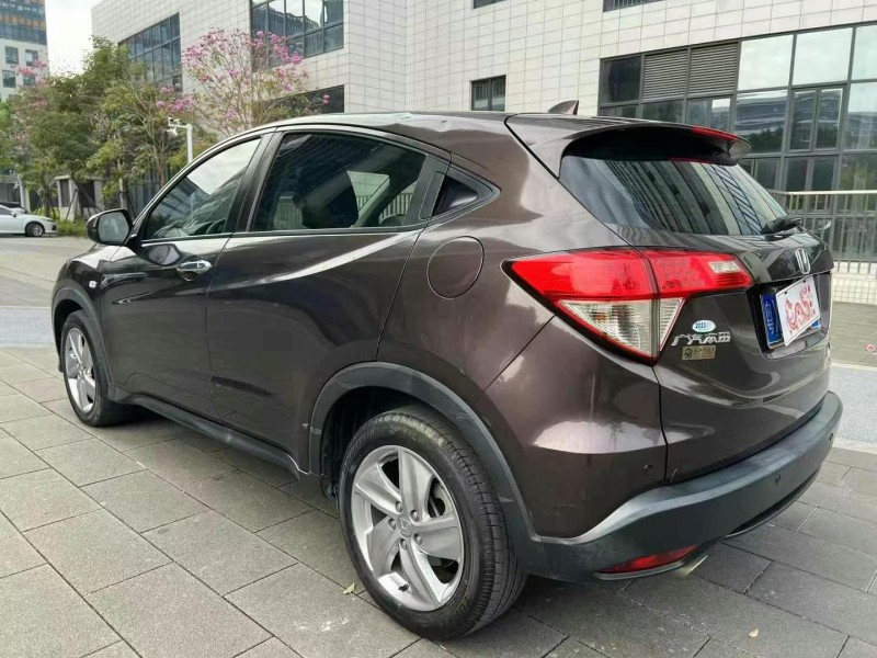 佛山19年本田缤智7