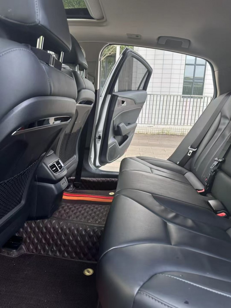 佛山22年红旗H55