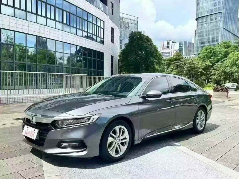 佛山20年本田雅阁2