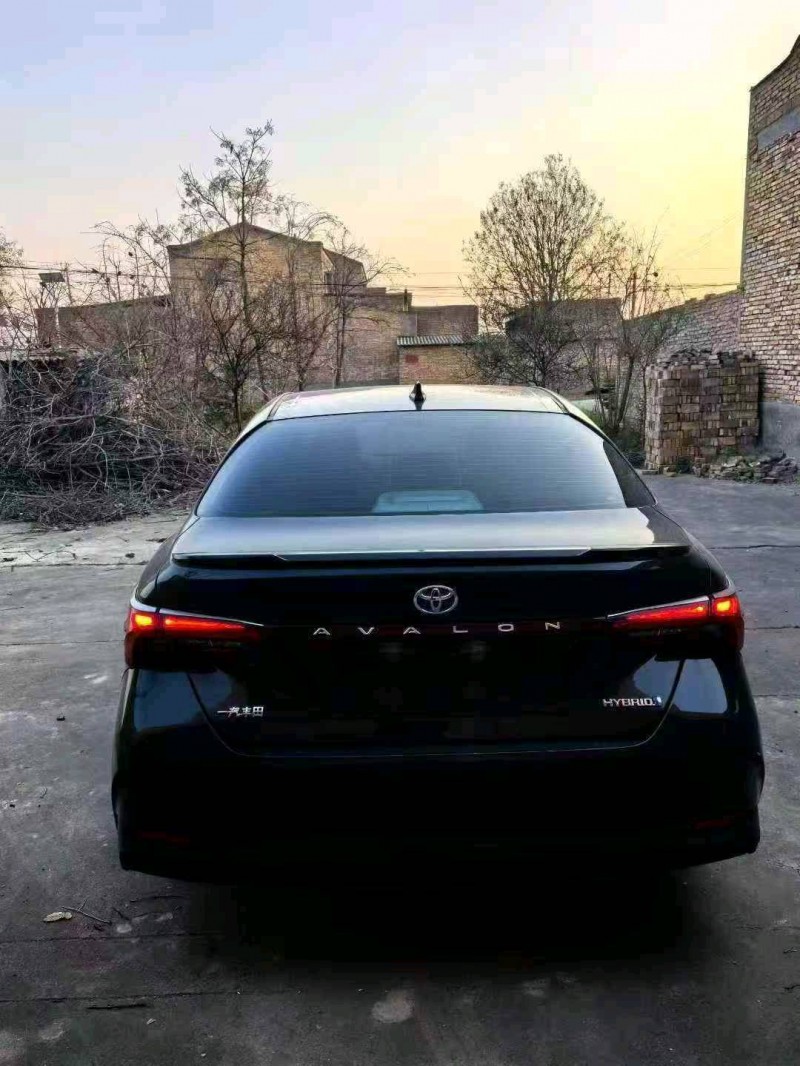 无锡20年丰田亚洲龙9