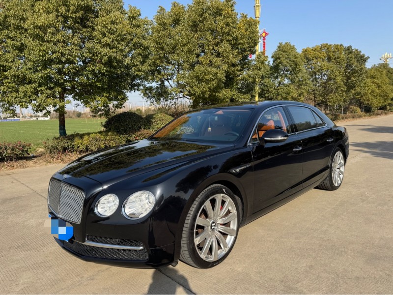 盐城16年宾利飞驰4