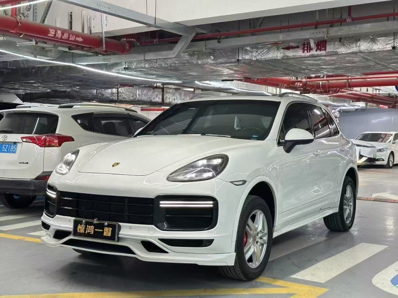 深圳14年保时捷卡宴3