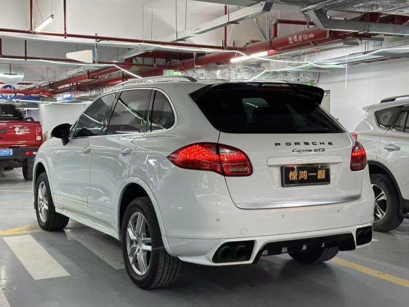 深圳14年保时捷卡宴7