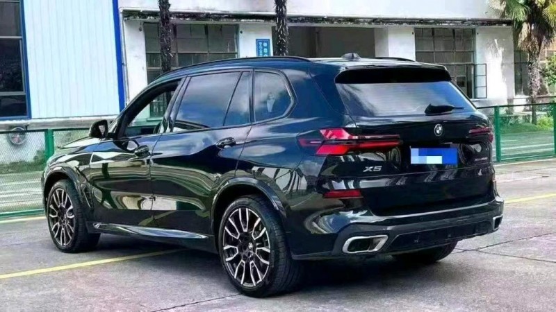 广州24年宝马X56