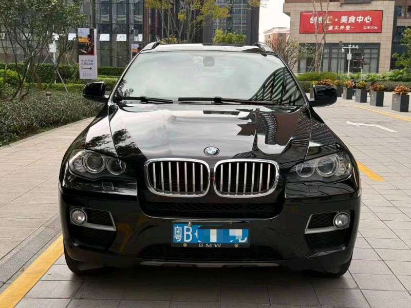 广州14年宝马X61