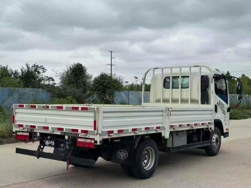 淄博25年解放解放卡车7