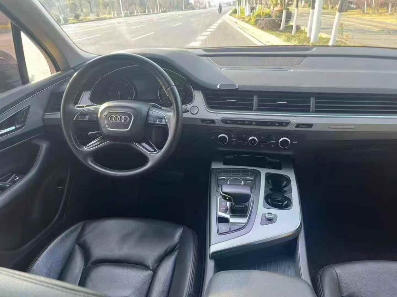 宜昌20年奥迪Q78