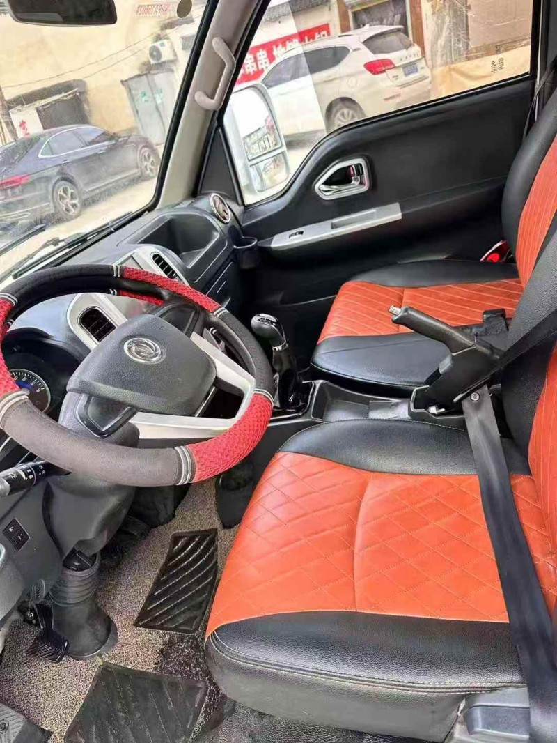 枣庄23年东风途逸5