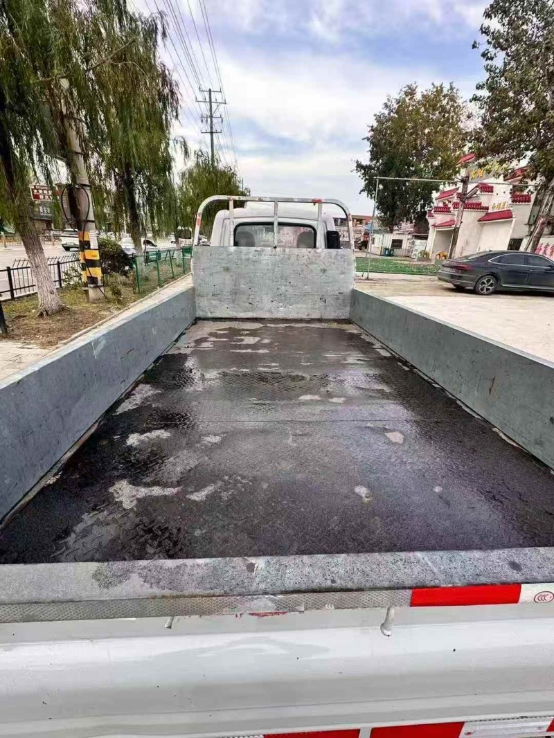 枣庄23年东风途逸7