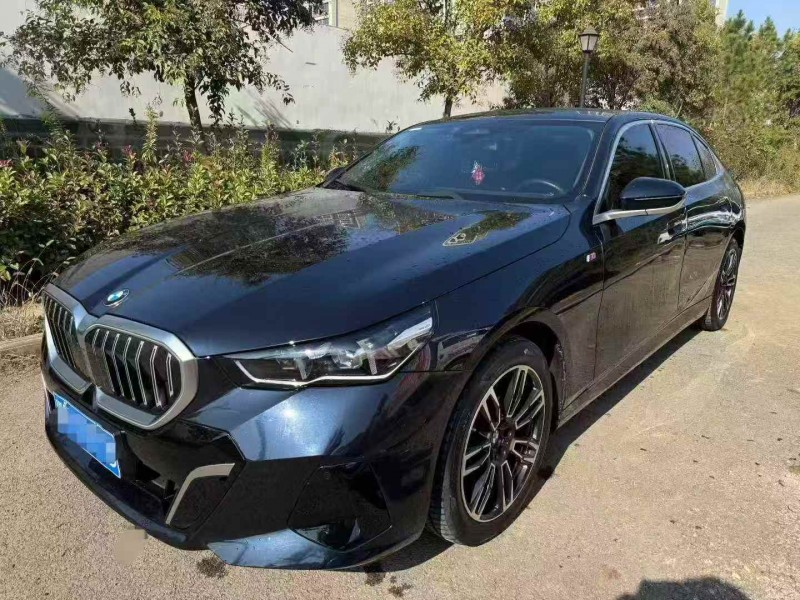 宜昌24年宝马5系3