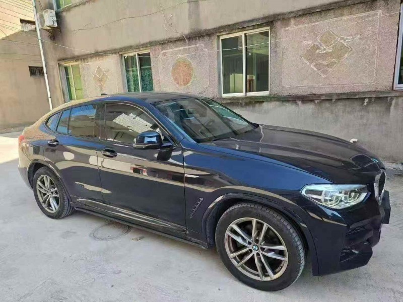 常州21年宝马X42