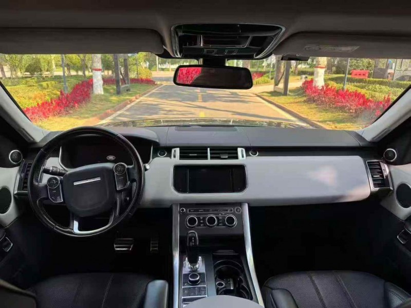 济宁15年路虎揽胜运动5