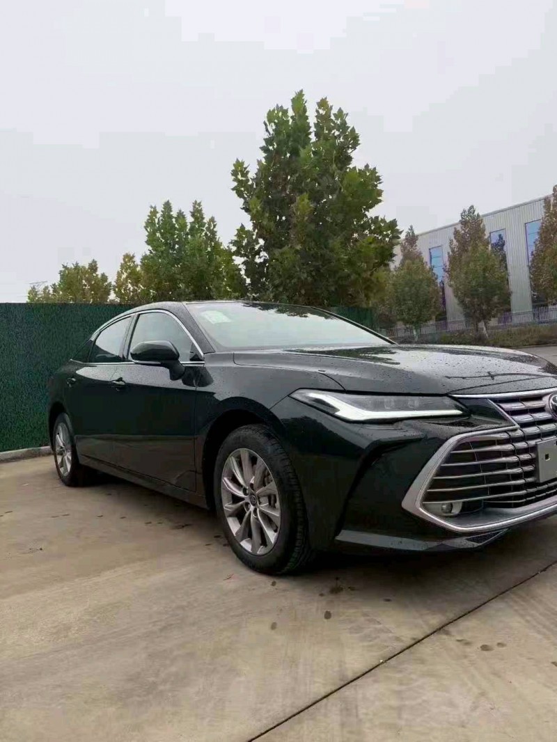 青岛25年丰田亚洲龙3