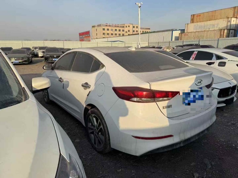 乌鲁木齐19年现代领动6