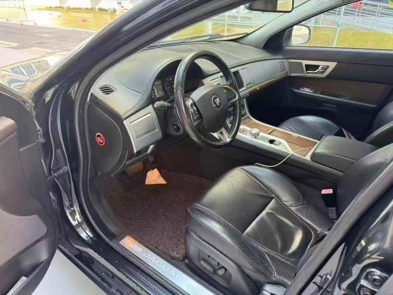 常州15年捷豹XF4