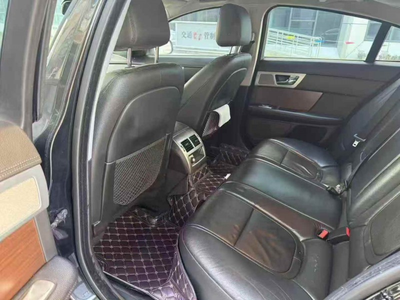 常州15年捷豹XF6