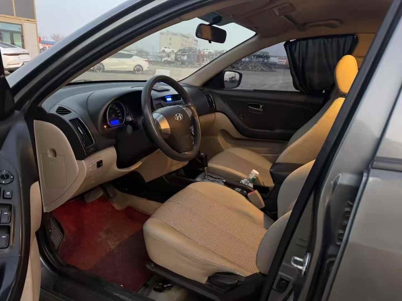 乌鲁木齐11年现代悦动7