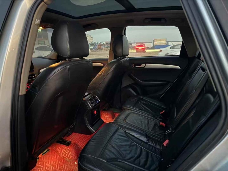 乌鲁木齐10年奥迪Q58